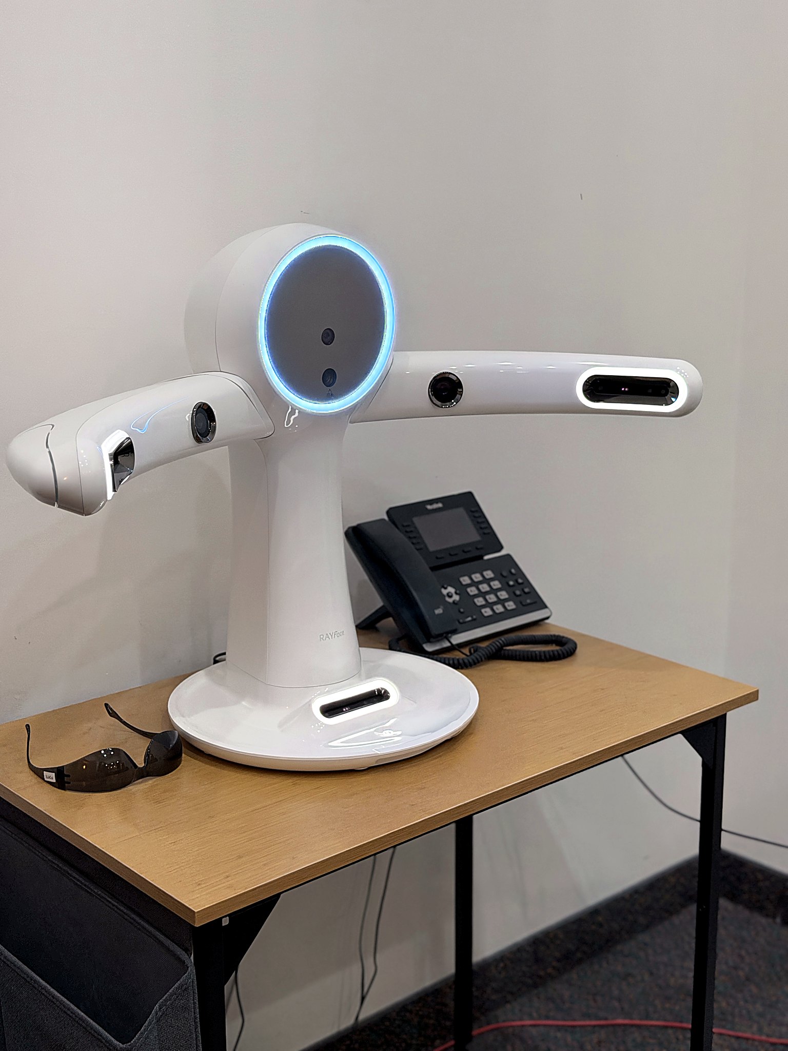 Forte Implant Center RAYFace 3D facial scanner