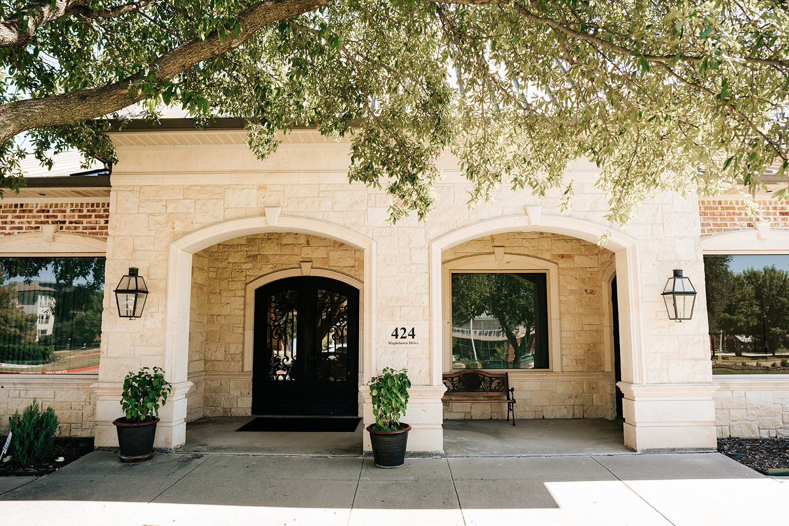 Forte Implant Center, 424 Maplelawn Drive, Plano, Texas
